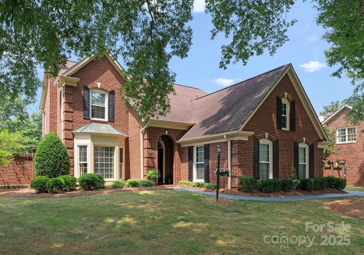 7106 Walton Heath Ln., Charlotte, NC 28277