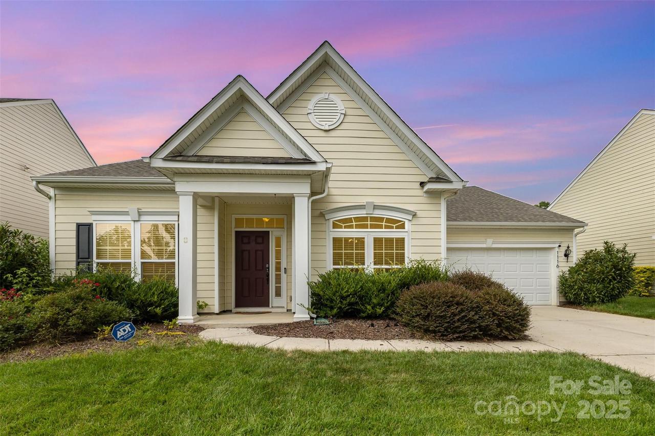 1116 Arnott Ln., Matthews, NC 28105