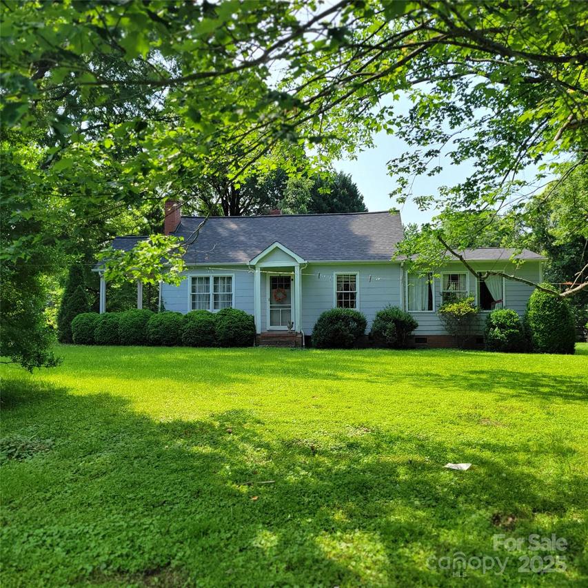 6908 Alexander Rd., Charlotte, NC 28270