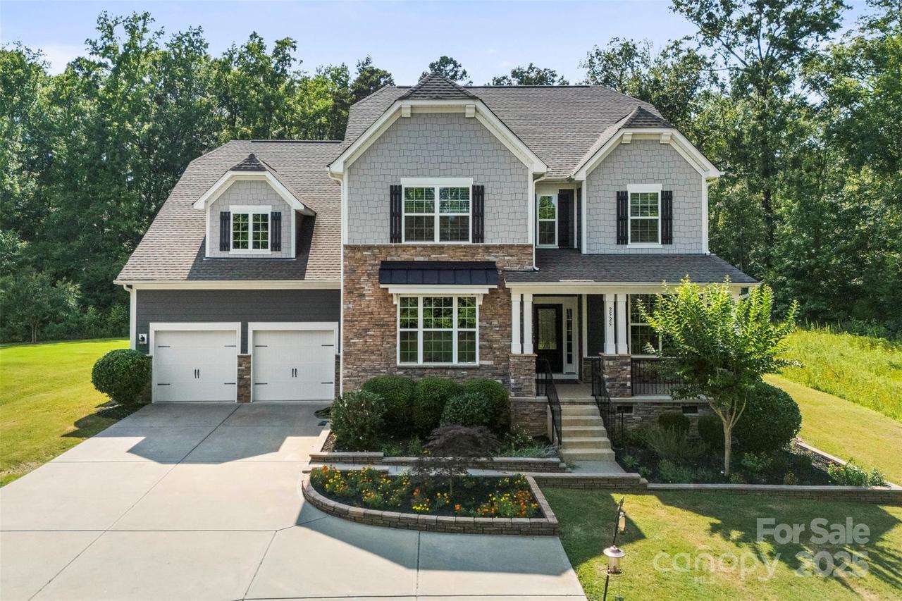 2525 Surveyor General Dr., Waxhaw, NC 28173