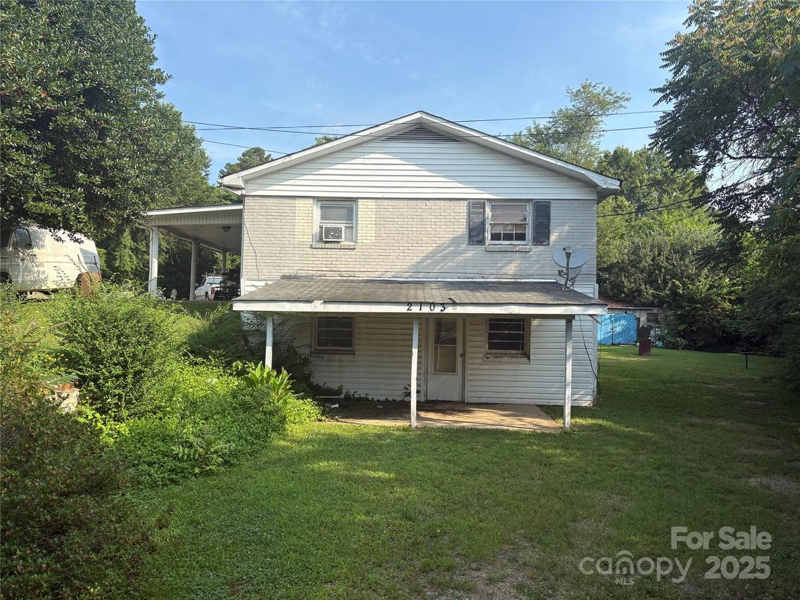 2103 Clawson Ave., Kannapolis, NC 28081
