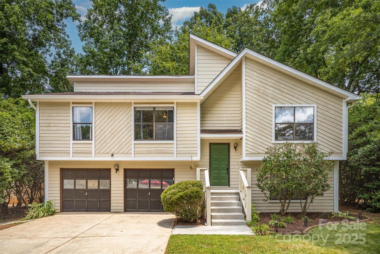 7434 Lawyers Station Dr., Mint Hill, NC 28227