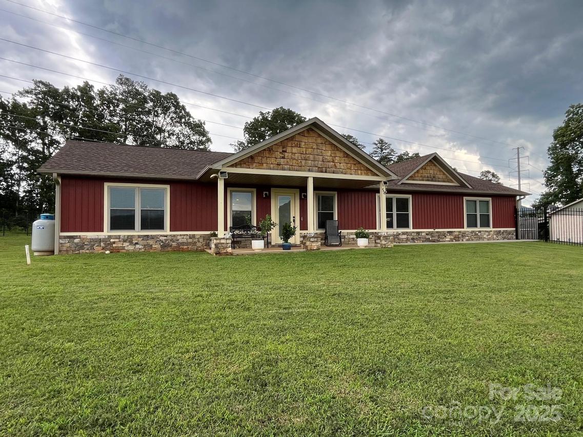 58 Mary's Ln., Marion, NC 28752