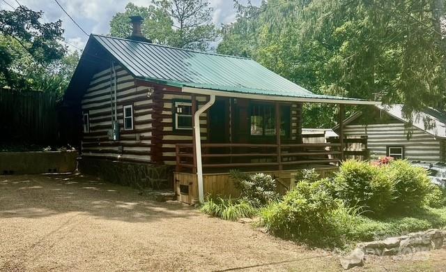 10 Rhododendron Dr., Asheville, NC 28805