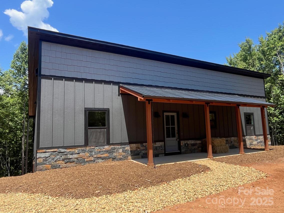 344 Black Lark Dr., Marion, NC 28752