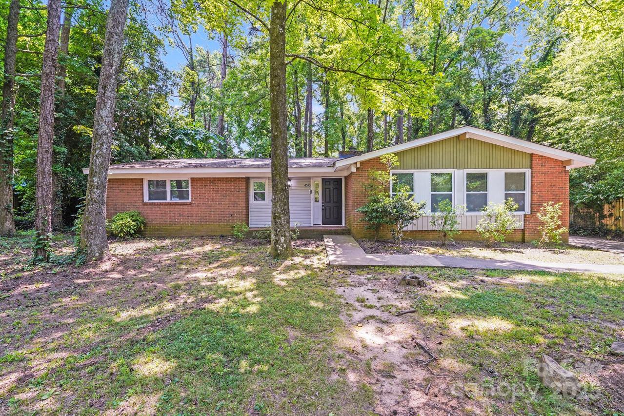 6513 Old Post Rd., Charlotte, NC 28212