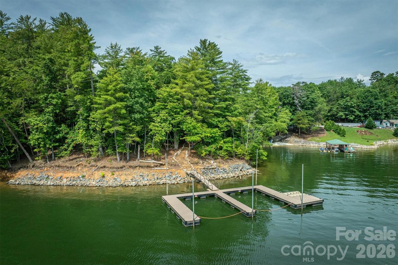810 Marina Dr. #1, Nebo, NC 28761