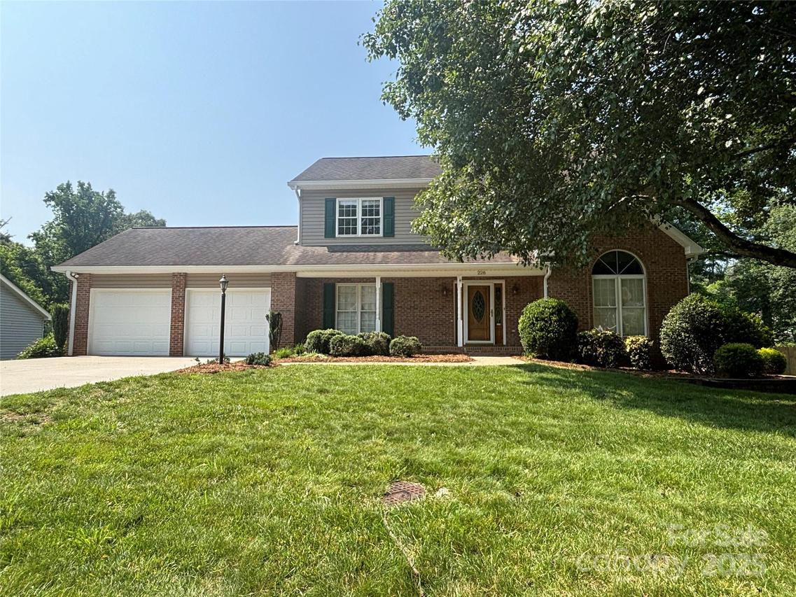 228 31st Avenue Ct., Hickory, NC 28601