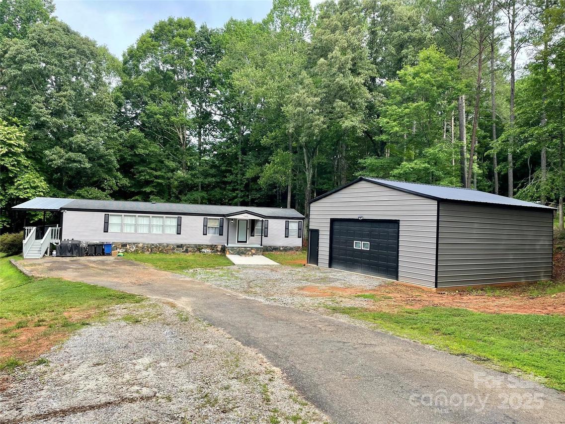 6490 Alta Center, Denver, NC 28037