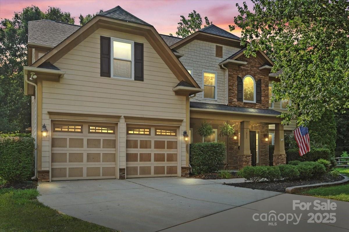 1800 Robbins Meadows Dr., Waxhaw, NC 28173
