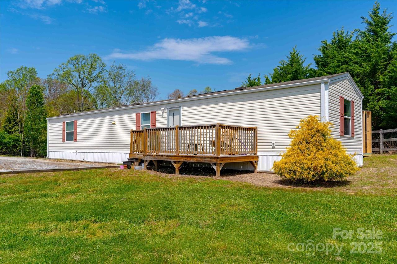 194 Baby Jane Ln., Hendersonville, NC 28792