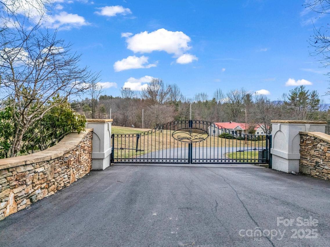 9999 Gabriels Creek Rd. #40, Mars Hill, NC 28754