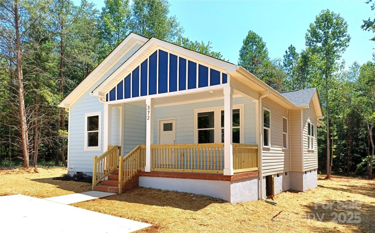 372 Lippard Farm Rd., Statesville, NC 28625
