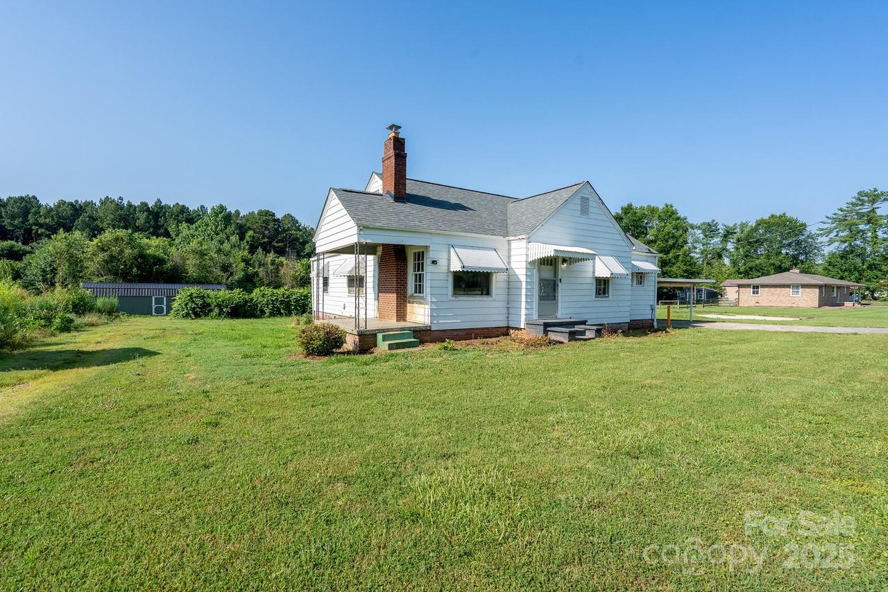2125 E Ridge Rd., Salisbury, NC 28144