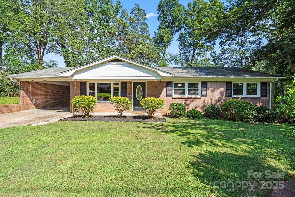 4322 Greenhaven Ln., Gastonia, NC 28056