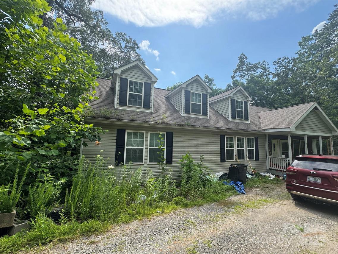 423 Crocus Ln., Sylva, NC 28779