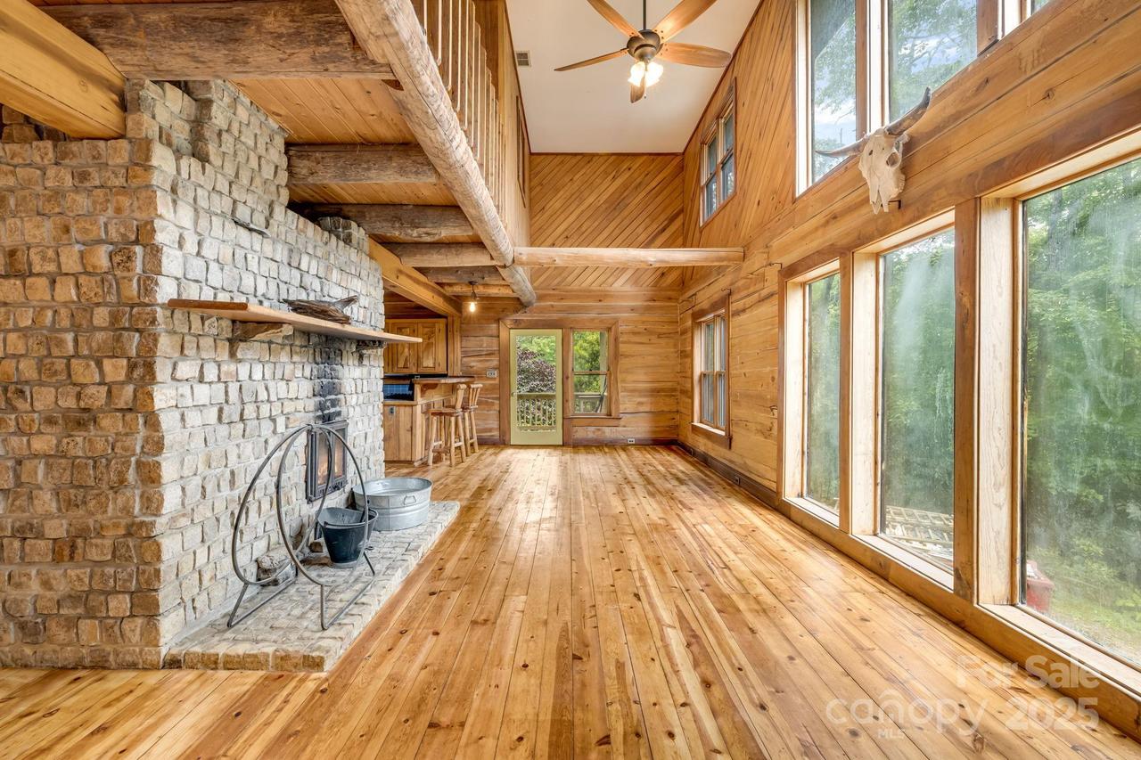 465 Youngs Gap Rd., Fletcher, NC 28732