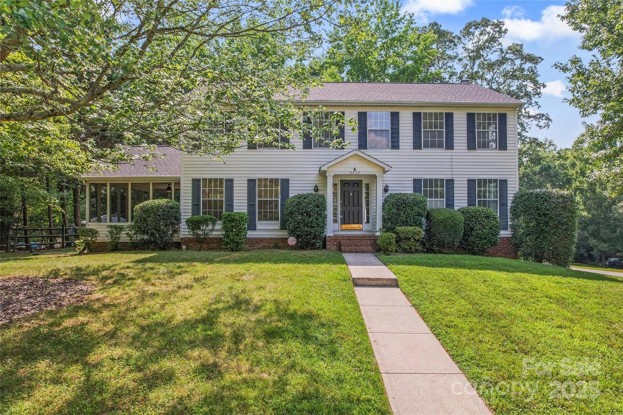 9833 White Cascade Dr., Charlotte, NC 28269