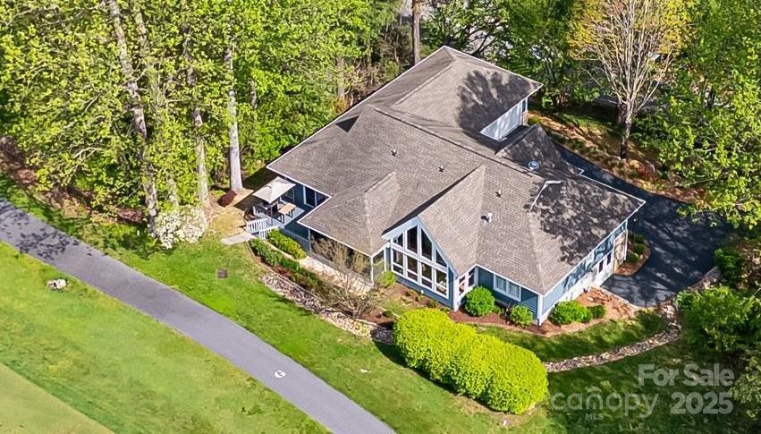 118 Broadmoor Dr., Flat Rock, NC 28731