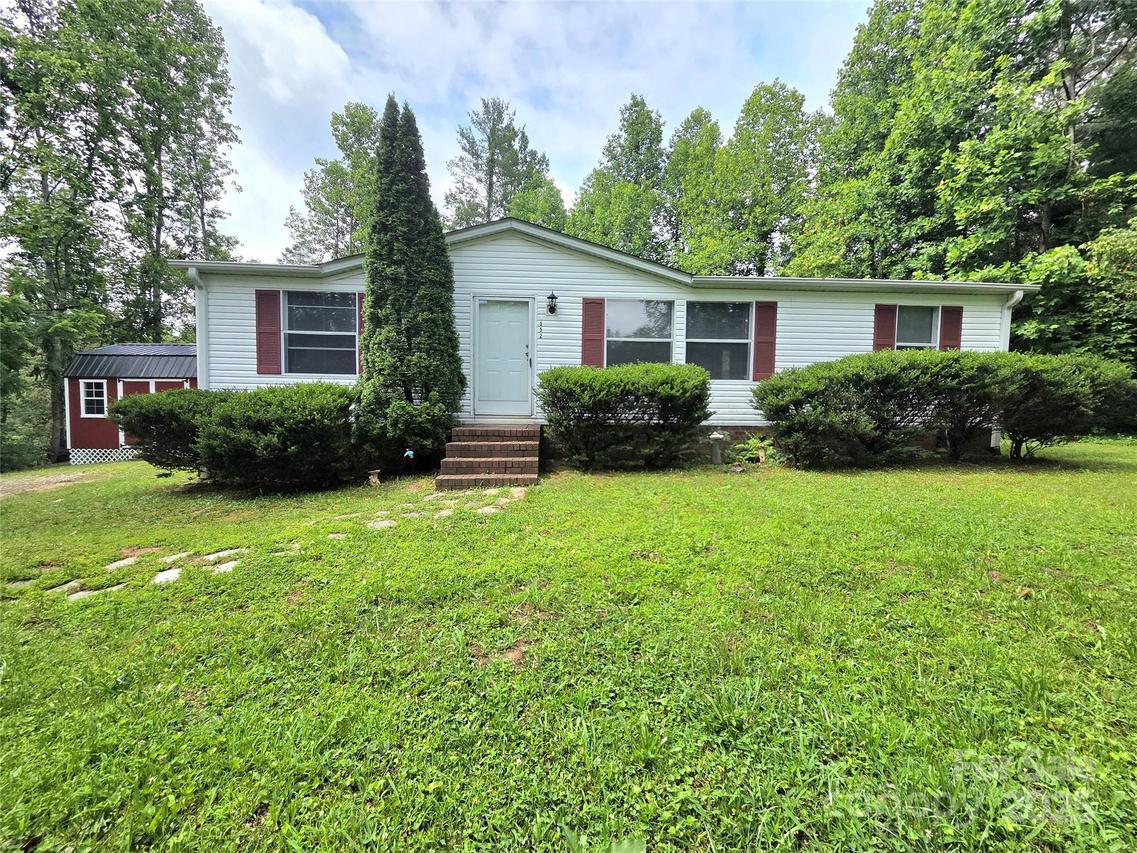 552 Hidden Forest Dr., Marion, NC 28752