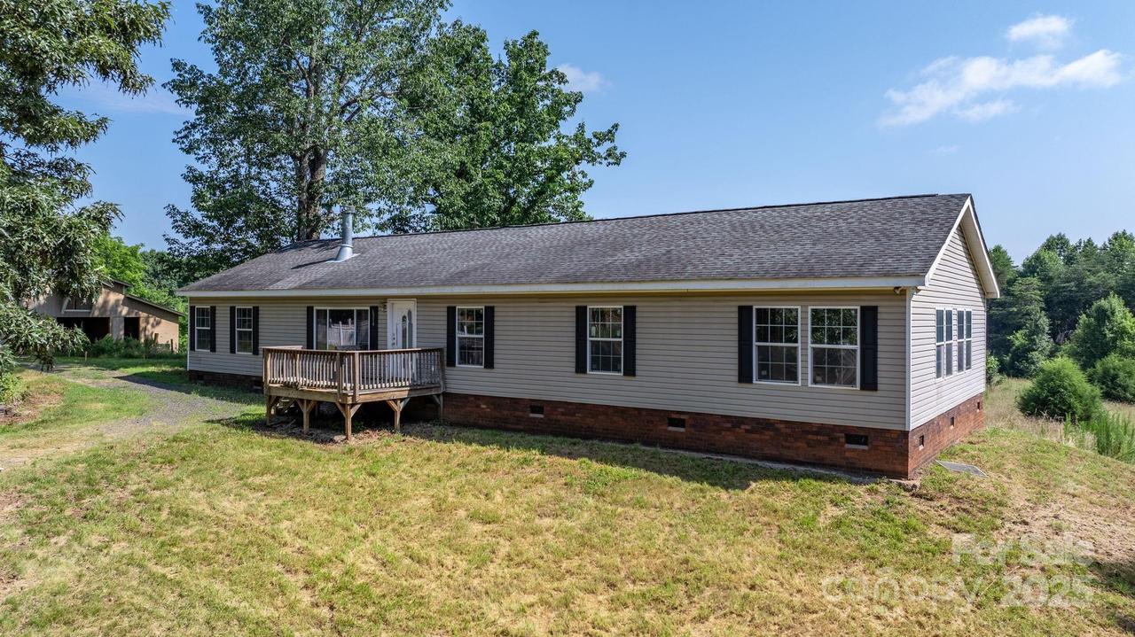 6314 Providence Church Rd., Vale, NC 28168