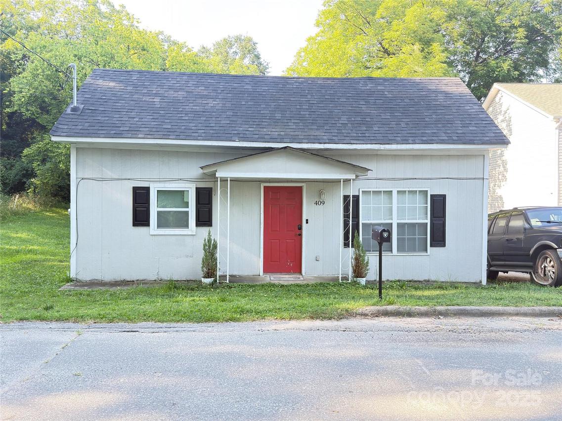 409 W Norment Ave., Gastonia, NC 28052
