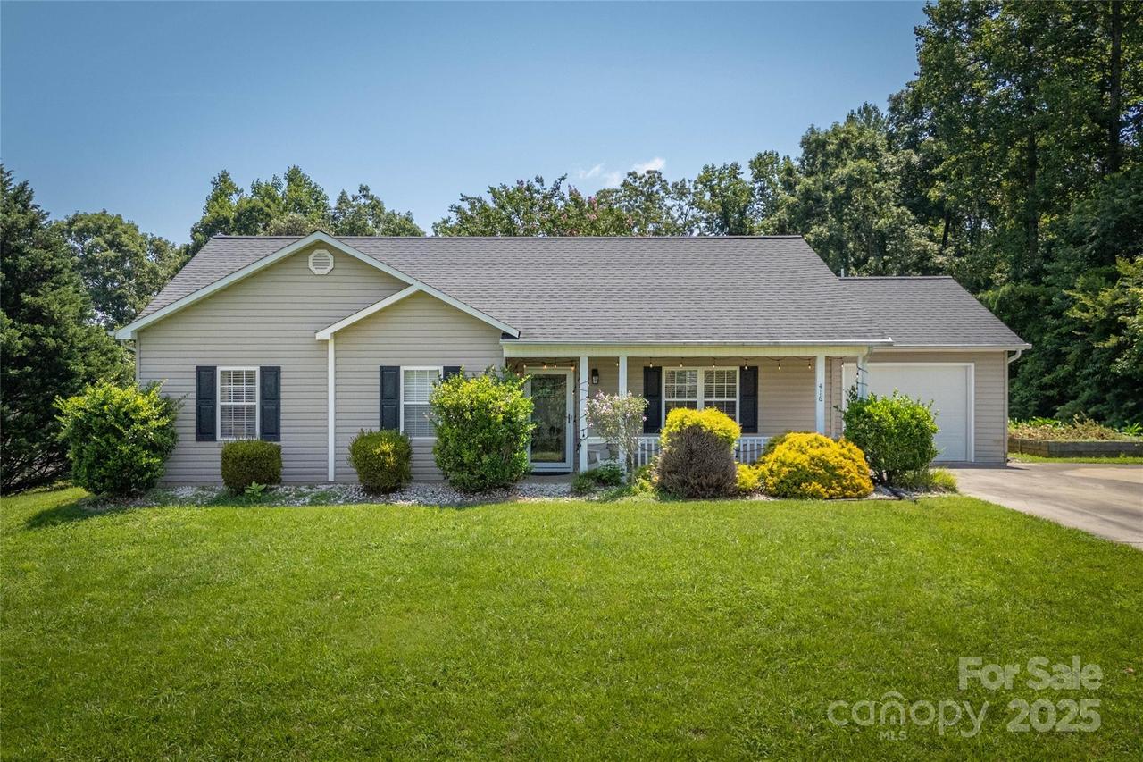 416 Catawba St., Morganton, NC 28655