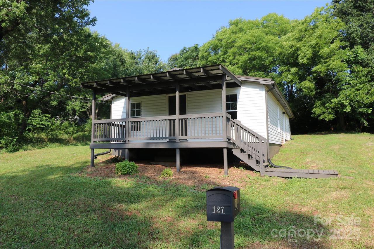 127 Setzer St., Spindale, NC 28160