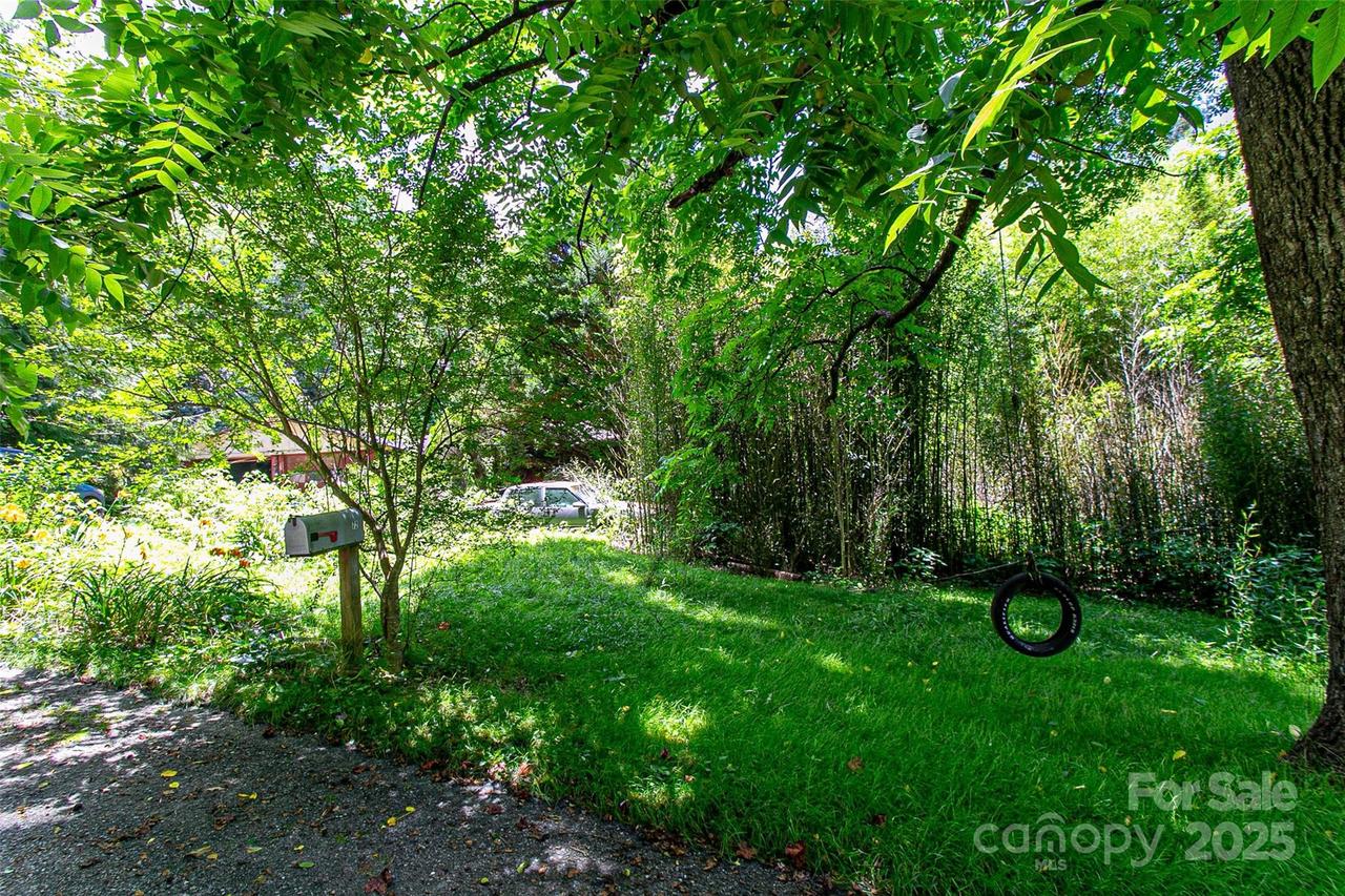 72 Bothy Rd., Brevard, NC 28712