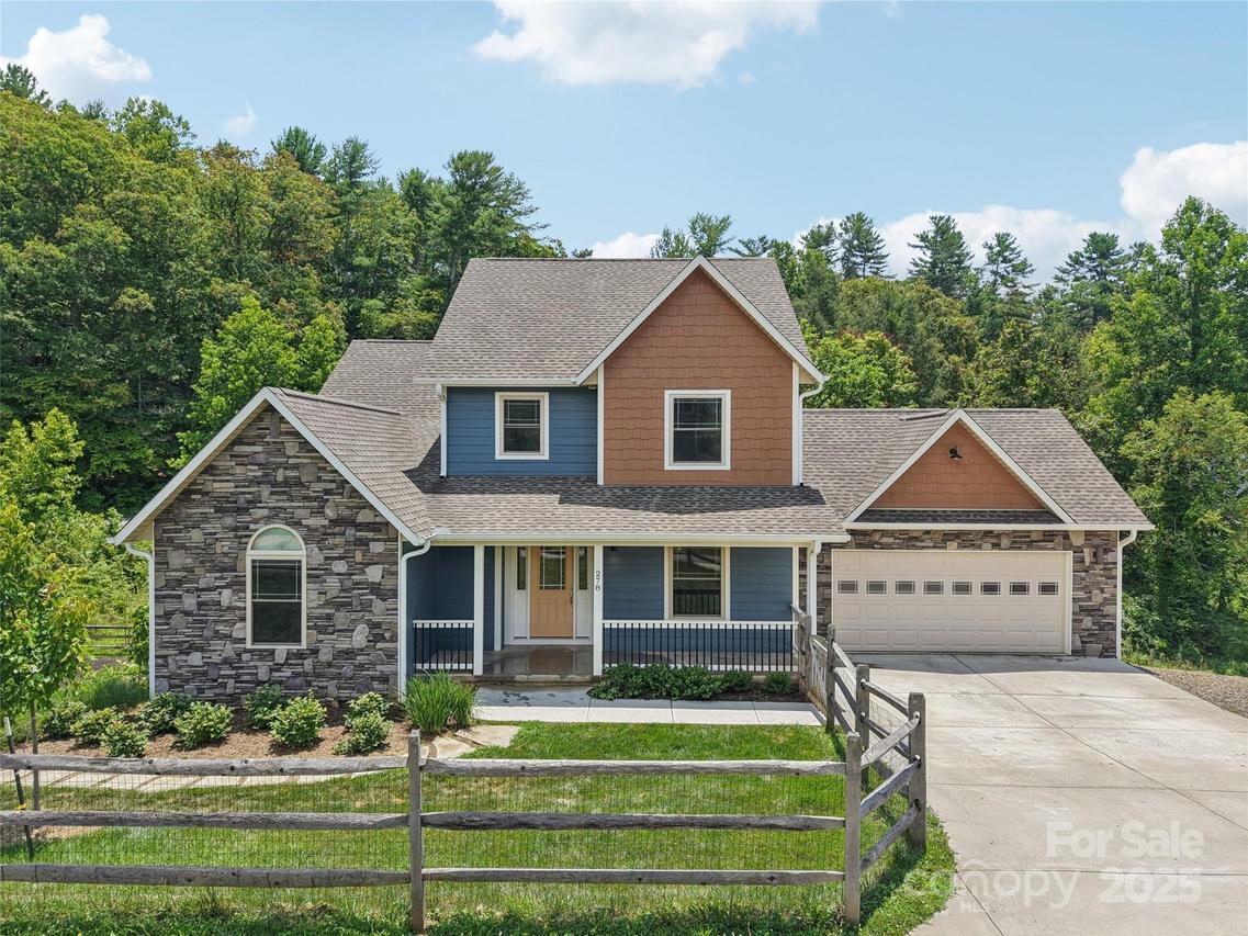 278 Ollie Weaver Rd., Weaverville, NC 28787