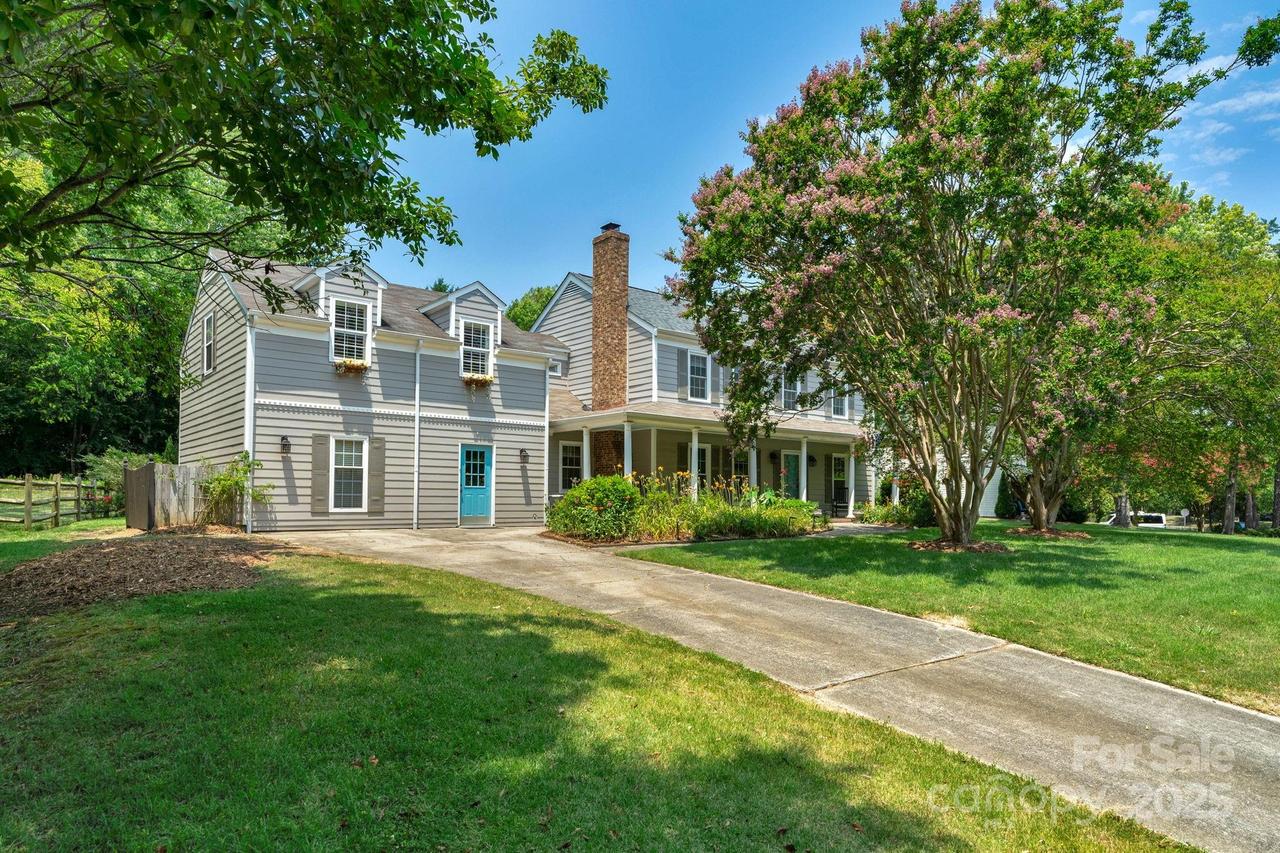 2125 Lawton Bluff Rd., Charlotte, NC 28226