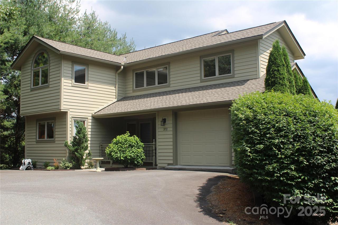 372 Silver Springs Dr. #20, Banner Elk, NC 28604