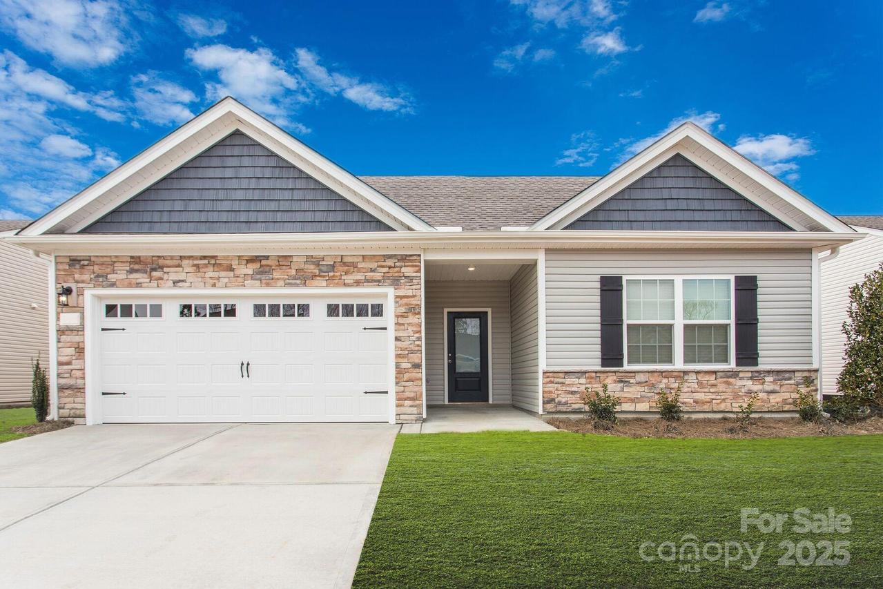 119 Rills Crossing Way, Troutman, NC 28166