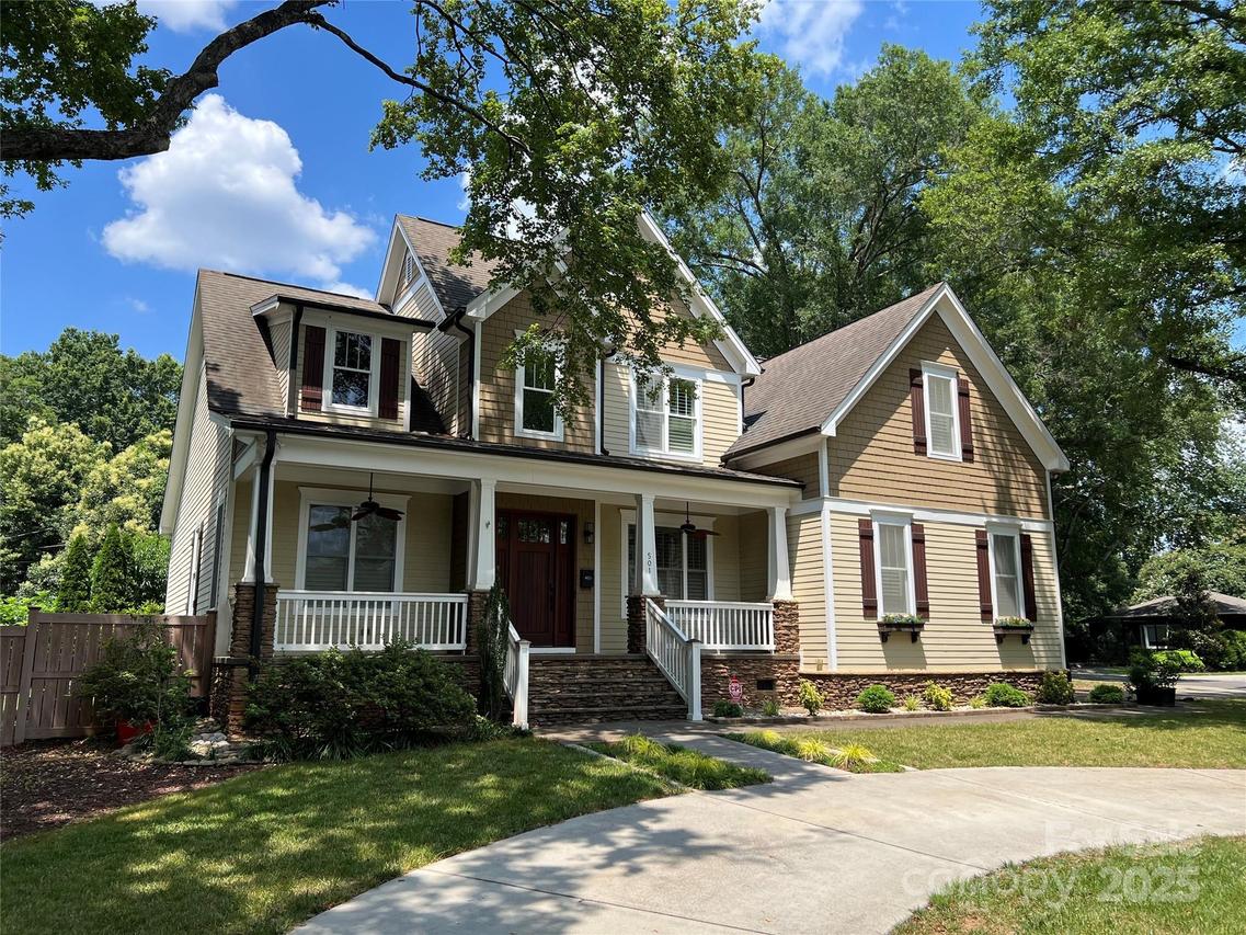 501 Lorna St., Charlotte, NC 28205