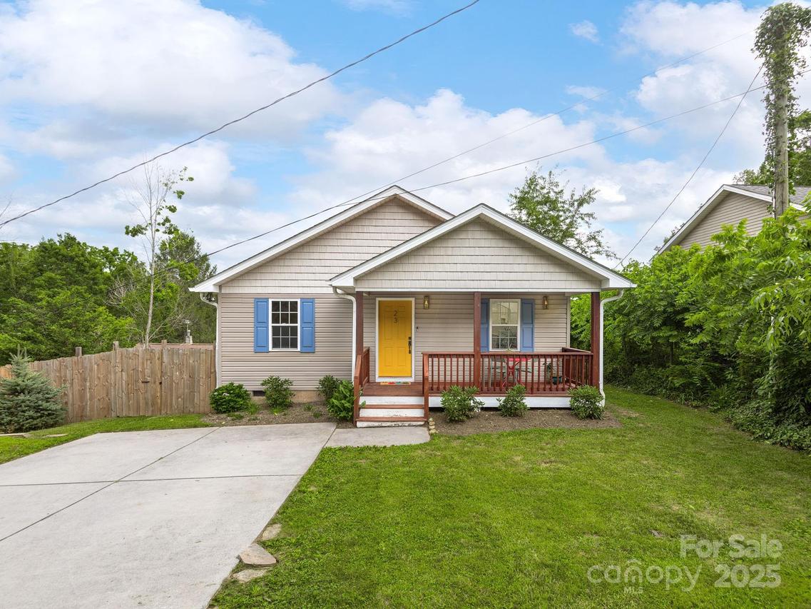 23 Townview Dr., Asheville, NC 28806