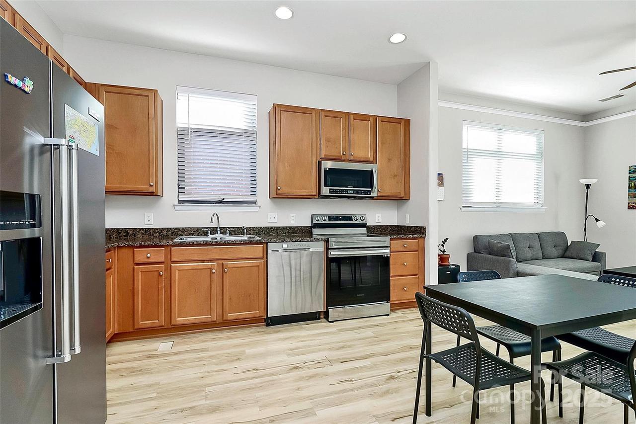474 New Bern Station Ct., Charlotte, NC 28209