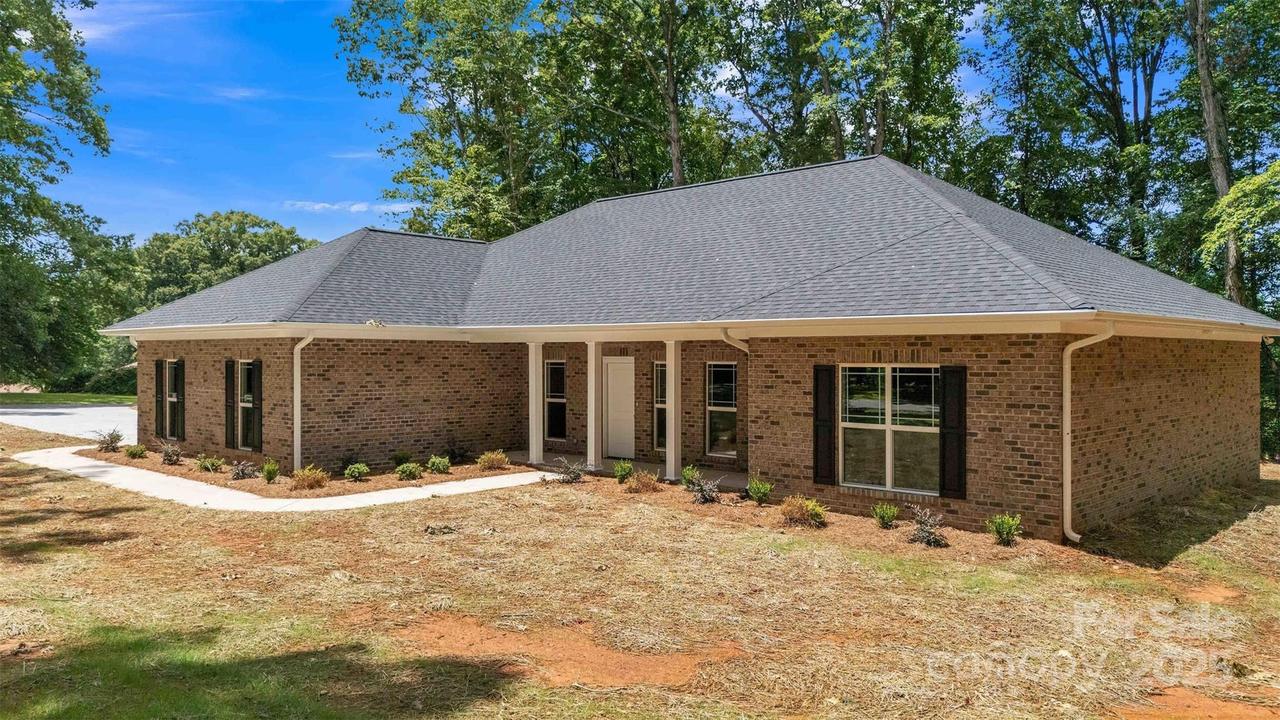 222 Elm St., Mocksville, NC 27028