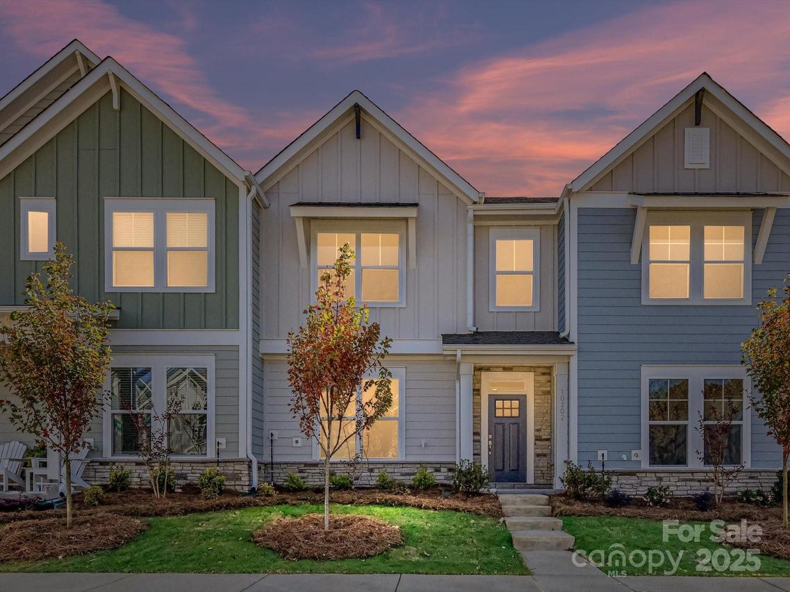 10202 Mamillion Dr., Huntersville, NC 28078