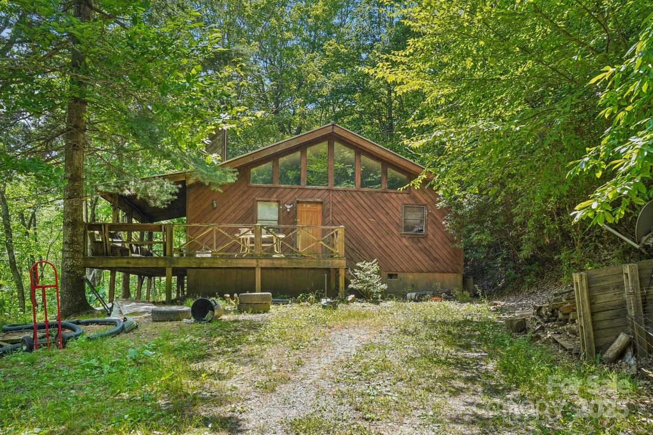 67 Sky Dr., Maggie Valley, NC 28751