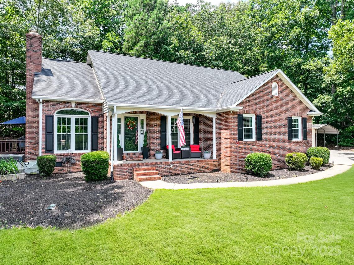 132 General Pemberton St., Stanley, NC 28164