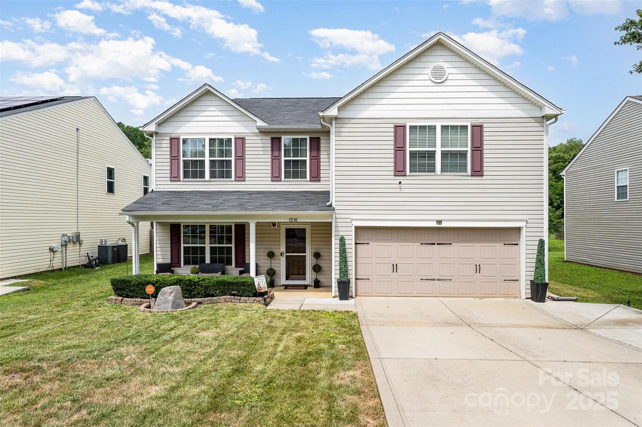 1216 Catawba Run, Lowell, NC 28098