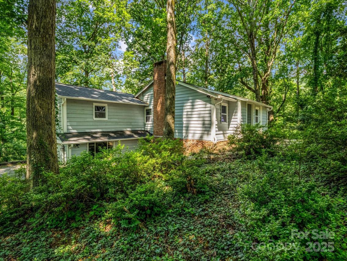 1463 Carolina Dr., Tryon, NC 28782
