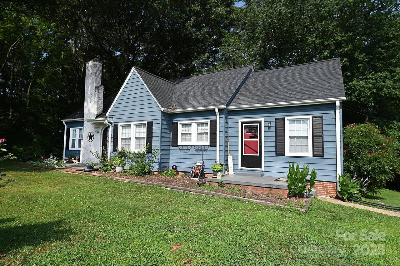 792 W Nc Hwy 150 St., Lincolnton, NC 28092