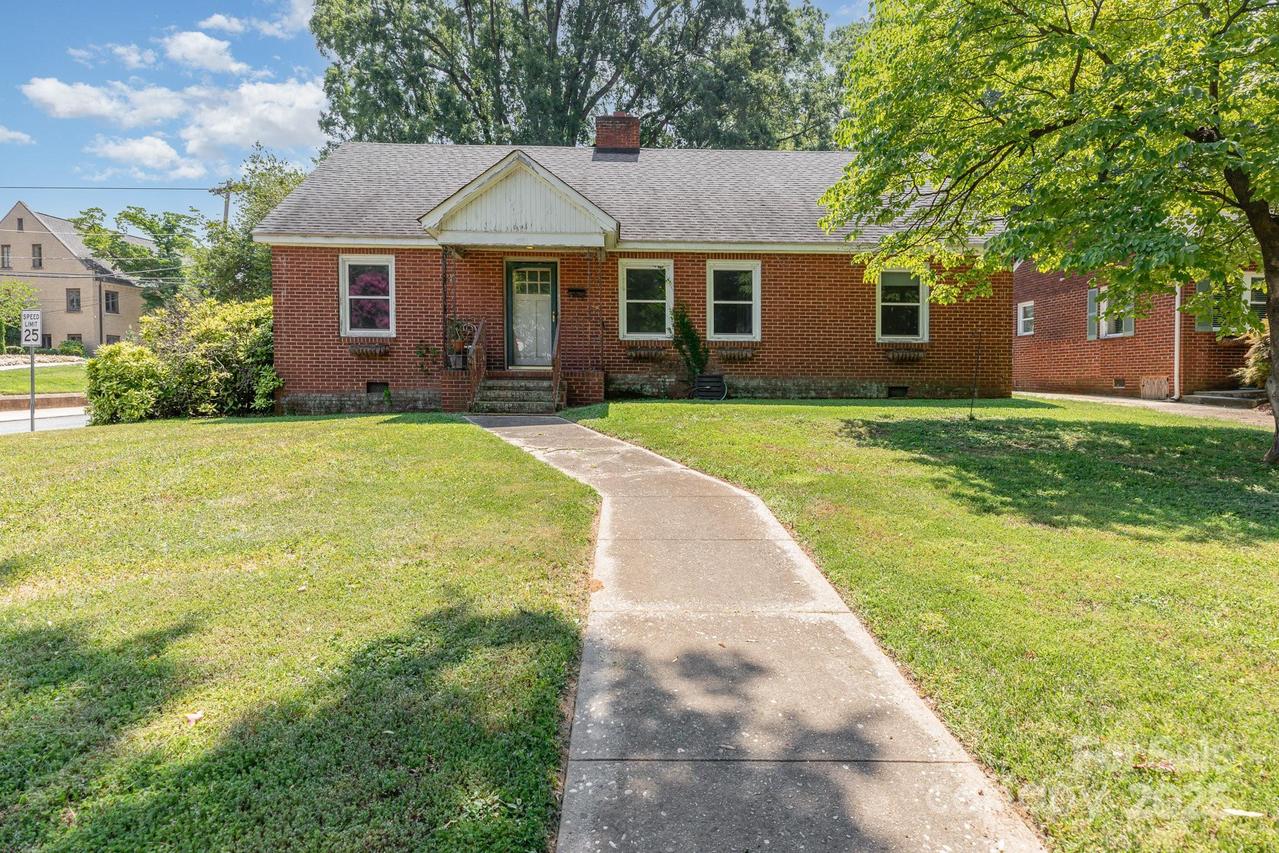 1701 Dilworth Rd., Charlotte, NC 28203
