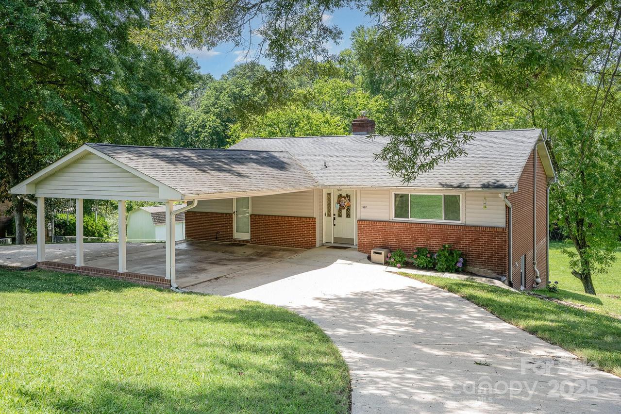 301 Rosemont Ave., Concord, NC 28025