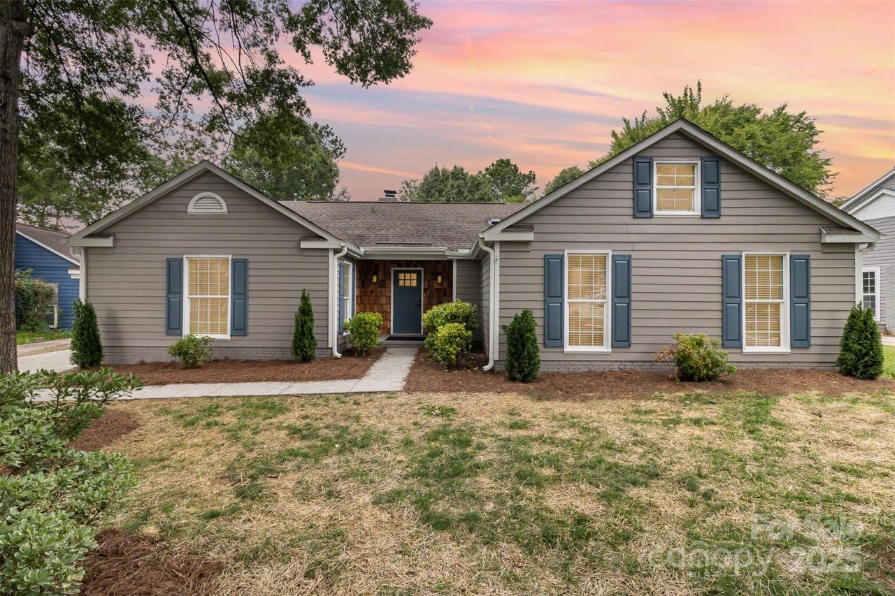 5234 Bellflower Ln., Charlotte, NC 28227