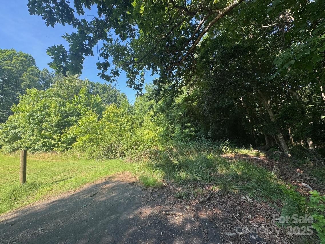 515 Rosemont Ave., Kannapolis, NC 28081