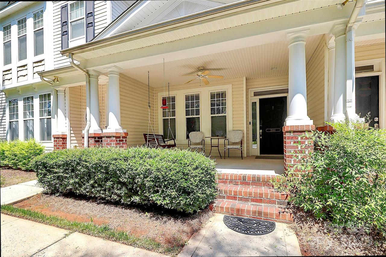 2044 Gable Way Ln., Matthews, NC 28104