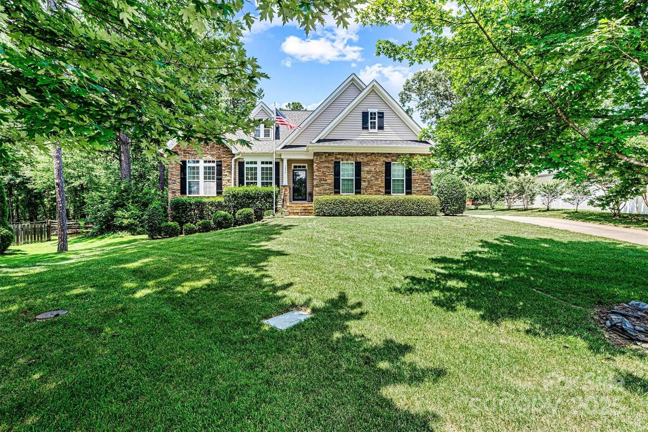 1036 Foreman Ct., Denver, NC 28037