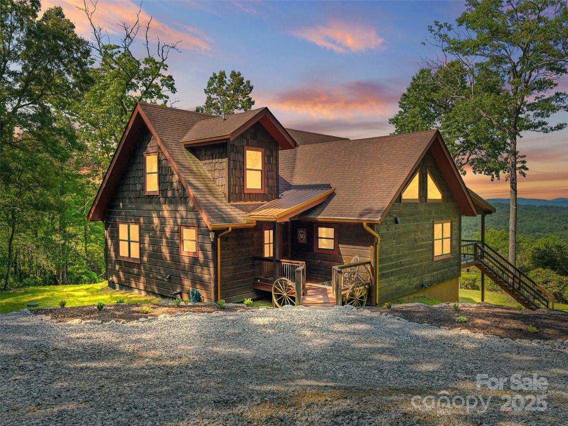 1909 Kentwood Ln., Pisgah Forest, NC 28768